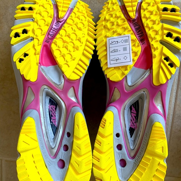 AVIA running shoes - 10 - Picture 4 of 5